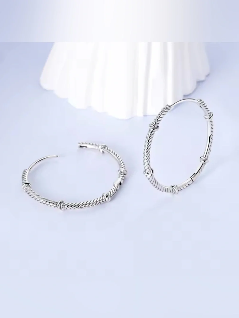 🌟🌟 S925 Sterling Silver Twisted Rope Hoop Earrings